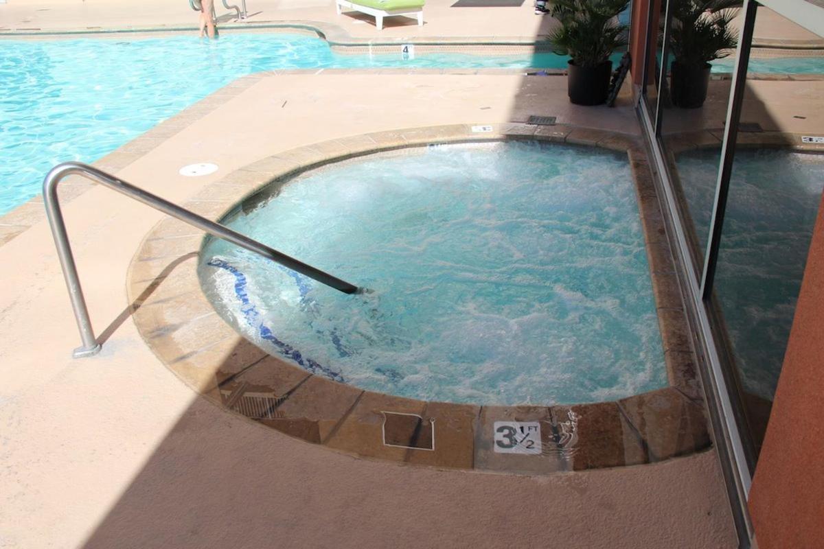 Ultimate Las Vegas Getaway One Bedroom Suite With Balcony, Kitchen, Gym, Pool & Free Parking Eksteriør billede